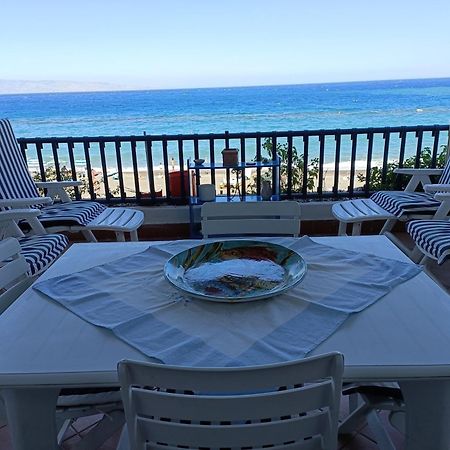 Casa Vacanze Margarita SantʼAlessio Siculo 外观 照片