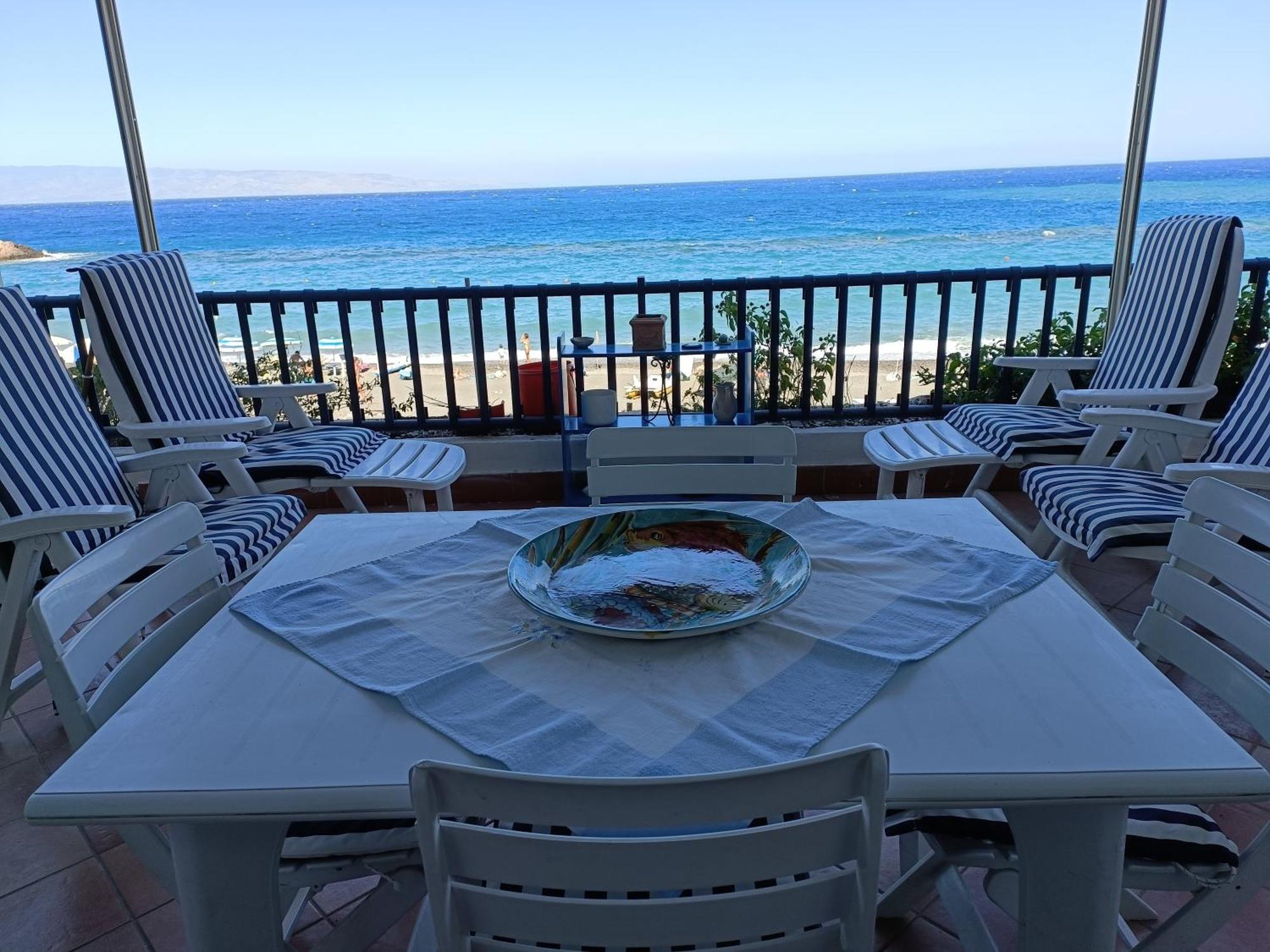 Casa Vacanze Margarita SantʼAlessio Siculo 外观 照片