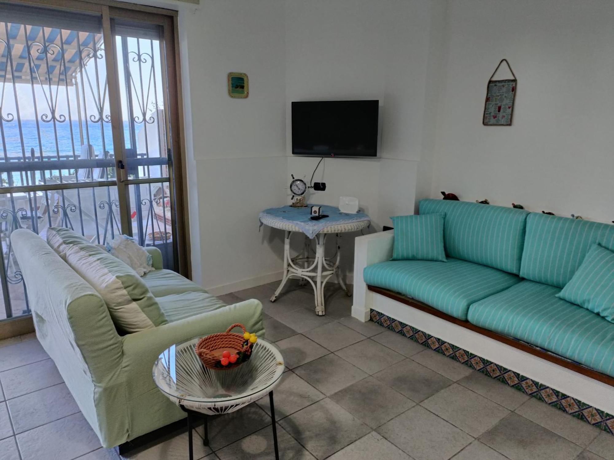 Casa Vacanze Margarita SantʼAlessio Siculo 外观 照片